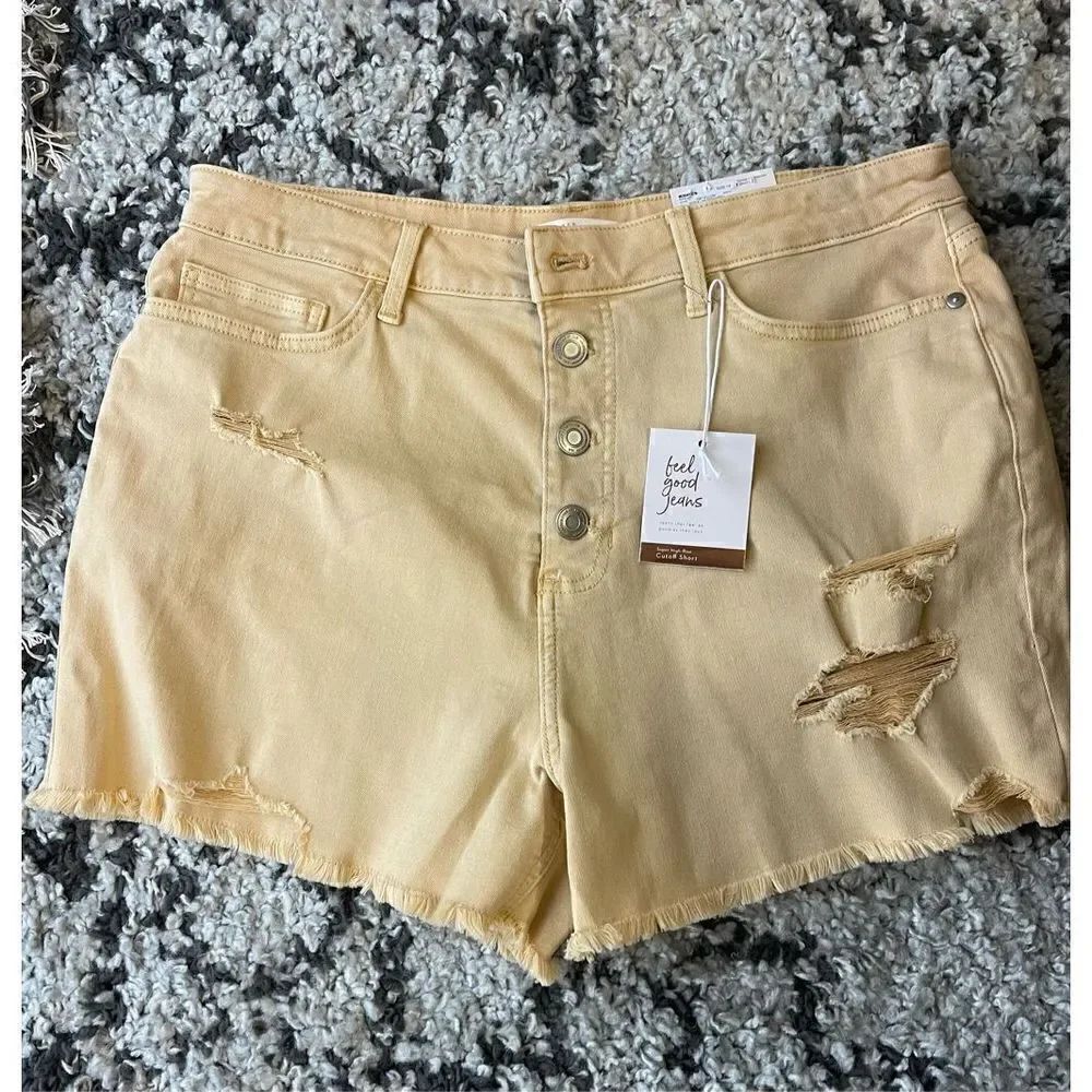 ❤️LC Lauren Conrad High Rise Jean Shorts NWT